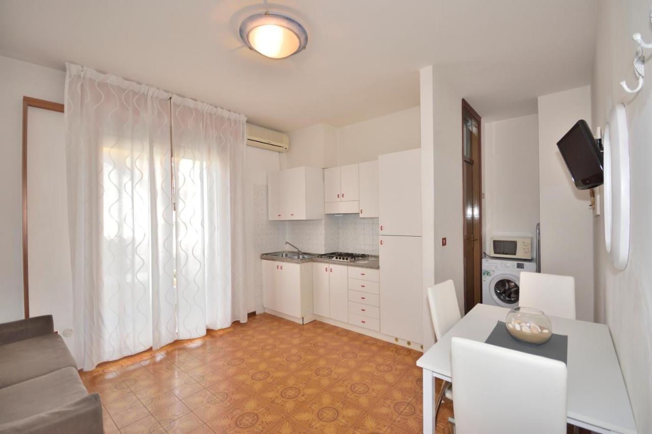 Residence Ranieri Bibione Eksteriør billede